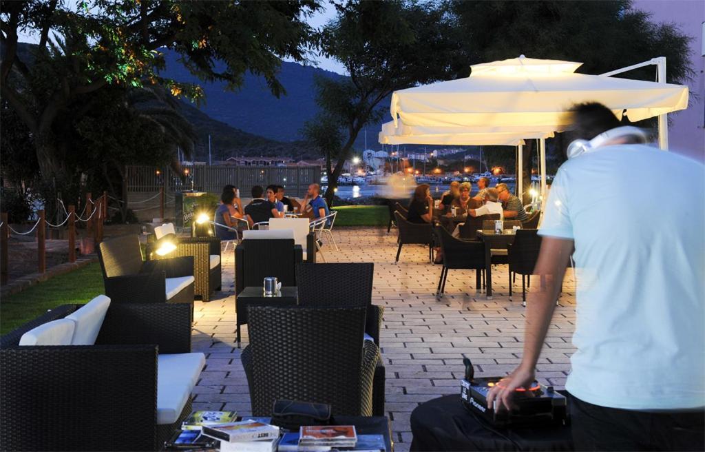 Sporting Hotel Stella Maris Bosa Marina Dış mekan fotoğraf